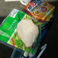 ファミリーマート あきる野睦橋通り店 240人の訪問者