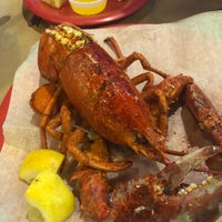 รูปภาพถ่ายที่ Crab Corner Maryland Seafood House โดย Roger H. เมื่อ 6/14/2018