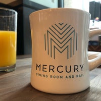 Foto tomada en Mercury Dining Room and Rail  por Ed M. el 11/11/2018
