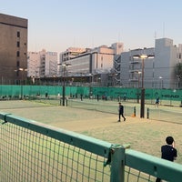 Photo taken at 大正セントラルテニスクラブ目白 by ツジイコウタ on 4/9/2023