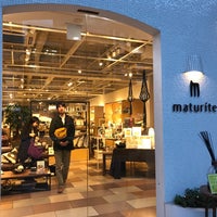 Photo taken at マチュリテ 青山店 by ツジイコウタ on 12/23/2016