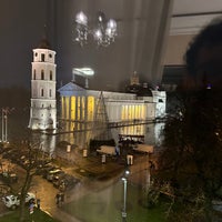 Photo taken at Kempinski Hotel Cathedral Square Vilnius by Samuel G. on 11/12/2022