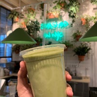 Photo taken at Avocaderia by Chloe P. on 9/15/2019