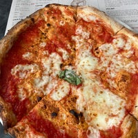 Photo taken at Franco Manca by Mohammad A. on 8/29/2022