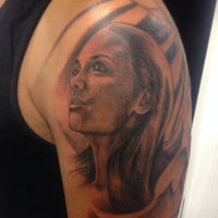 9/15/2014にRedINC Tattoo &amp;amp; Body PiercingがRedINC Tattoo &amp;amp; Body Piercingで撮った写真