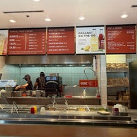 Photo taken at Chipotle Mexican Grill by Johnnie W. on 6/23/2021