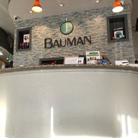 Foto tirada no(a) J. Bauman Salon por Johnnie W. em 4/6/2018