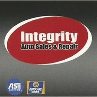 Foto tirada no(a) Integrity Auto Sales &amp;amp; Repair por Tim em 10/4/2014