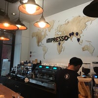 Photo taken at Impresso Espresso Bar (อิมเพรสโซ่) by ｎａｔｃｈａｙａ on 5/28/2018