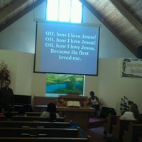 Снимок сделан в Waldorf Seventh-Day Adventist Church пользователем Greg W. 10/20/2012