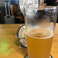 Photo taken at Coopers Alehouse by Leonie B. on 12/19/2018