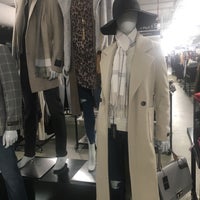 Photo taken at Saks OFF 5TH by April A. on 10/7/2019