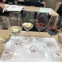 Photo taken at Academia Du Vin Ginza by Katsuhiko Y. on 1/7/2020