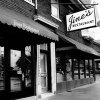 9/17/2014にJines RestaurantがJines Restaurantで撮った写真