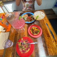9/26/2022 tarihinde Kaitlyn S.ziyaretçi tarafından Sugar Taco'de çekilen fotoğraf