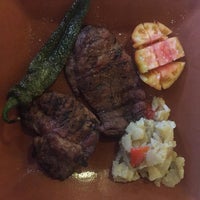 Foto diambil di Asador Mesón la Bolera oleh Fran S. pada 10/30/2016