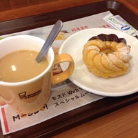 Photo taken at Mister Donut by 逢坂 ら. on 10/14/2015
