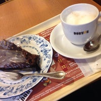 Photo taken at Doutor Coffee Shop by 逢坂 ら. on 11/23/2015