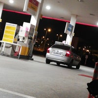 Photo taken at Shell by &amp;quot;N@hit on 9/28/2022