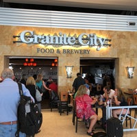 Photo taken at Granite City Food &amp;amp; Brewery by Axel L. on 7/19/2018