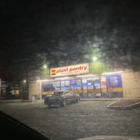 Plaid Pantry Convenience Store In Beaverton