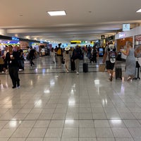 Photo taken at Concourse B by Axel L. on 9/12/2022