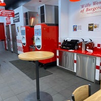 Photo taken at Five Guys by Axel L. on 3/11/2020