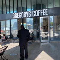 Photo taken at Gregory&#39;s Coffee by Axel L. on 8/6/2021