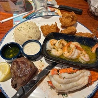 Photo taken at Red Lobster by Axel L. on 12/15/2023