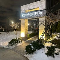 Photo taken at Hudson &amp;amp; Co by Axel L. on 2/18/2024