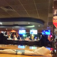 Photo taken at Applebee&amp;#39;s Grill + Bar by Wagner Lúcio B. on 12/16/2017