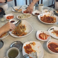 8/7/2016 tarihinde enfee L.ziyaretçi tarafından Hi Seoul Korean Restaurant'de çekilen fotoğraf