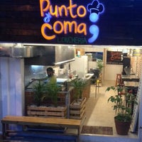 รูปภาพถ่ายที่ PUNTO y COMA - Lonchería โดย PUNTO y COMA - Lonchería เมื่อ 8/22/2015