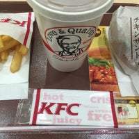 Photo taken at KFC by らぴす on 2/10/2016