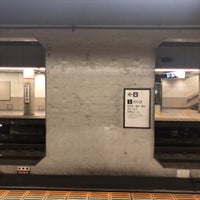 Photo taken at 幡ヶ谷駅 地下ホーム by usop on 11/1/2020