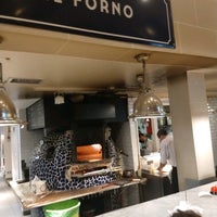 Foto scattata a Gourmand Food Hall da .jpg il 2/5/2022