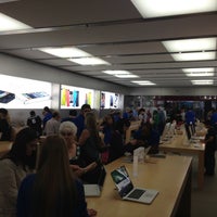 Photo taken at Apple Willowbrook Mall by TheSquirrel on 4/13/2013