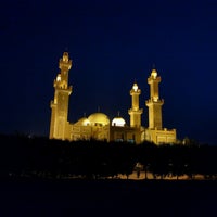 Photo taken at Mosque Ali al Haj مسجد علي الحاج by Muhammad A. on 9/12/2016