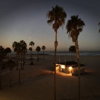 Photo taken at Venice Beach Suites &amp;amp; Hotel by Michæl B. on 11/3/2016