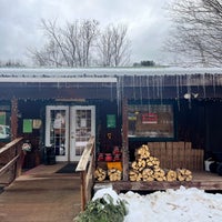 Photo taken at Catskill Mountain Country Store - Windham by Sandra G. on 1/27/2023