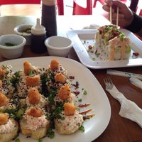 Снимок сделан в The Sushi &amp;amp; Salads, Co. пользователем Isabel T. 12/6/2014