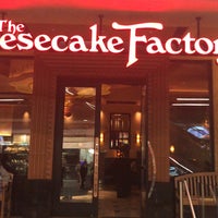 Photo taken at The Cheesecake Factory by Oscar P. on 5/10/2018