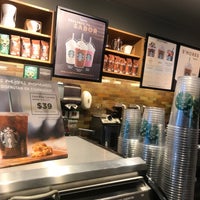 Photo taken at Starbucks by Oscar P. on 7/8/2018