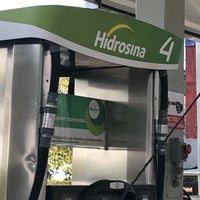 Photo taken at Gasolinería Hidrosina by Oscar P. on 1/5/2019