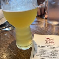 Photo taken at Dogfish Head Brewings &amp;amp; Eats by Scott B. on 4/15/2023