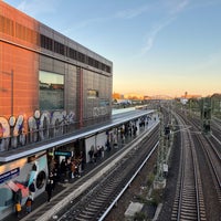 Photo taken at S Warschauer Straße by Martin S. on 11/6/2022