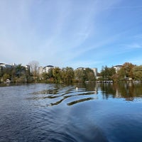 Photo taken at Kongresshotel Potsdam am Templiner See by Martin S. on 10/23/2022