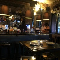 6/15/2018에 S M.님이 Charlies Bar &amp;amp; Kitchen에서 찍은 사진