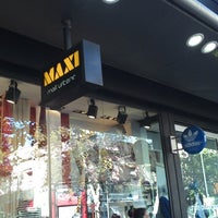 Maxi Mall Urbano Shoe Store Mendoza