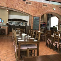 Photo taken at Al Forno by R 3. on 4/6/2019